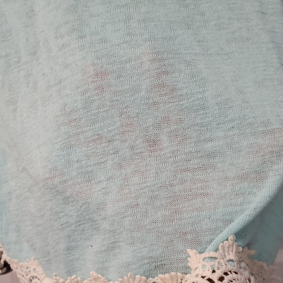 Top - Picture 4 of 4